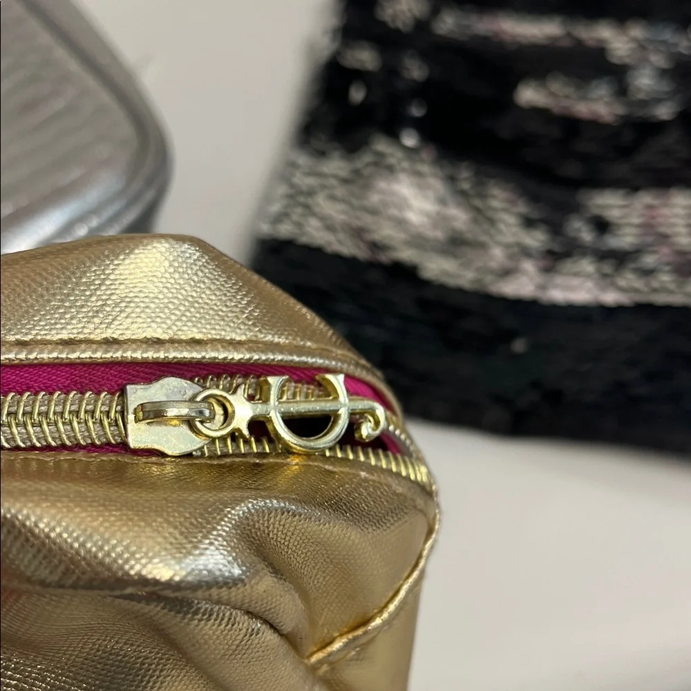 Bundle of Assorted Makeup Bags